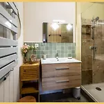 Chez Isabelle & Urbain I T3 I Saint-julien Apartmán *